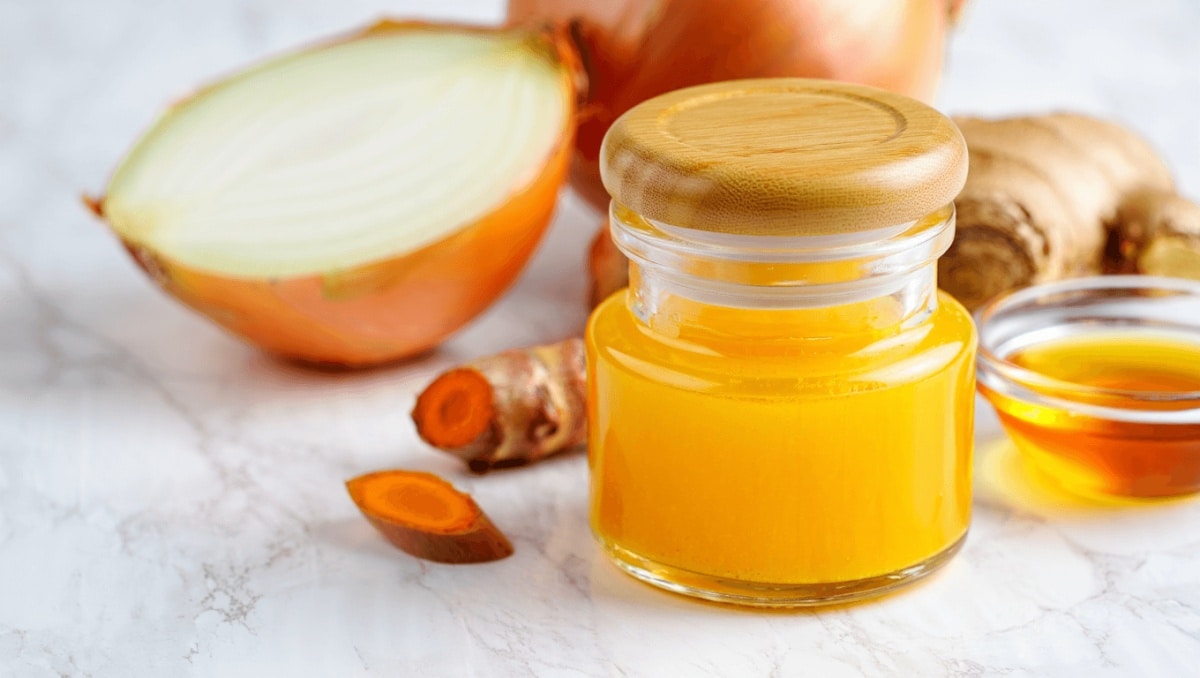 Curcuma + Oignon + Gingembre + Miel = Une Préparation Qui Fait Toute la Différence