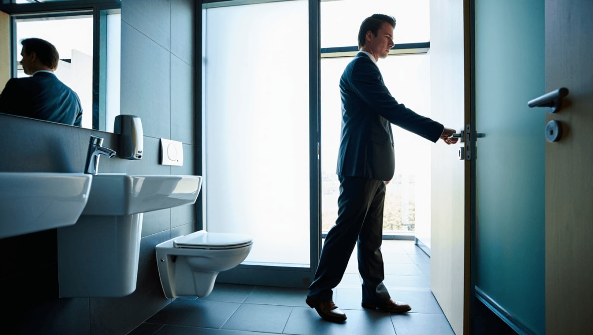 How to make yourself poop regularly in the morning before going to work