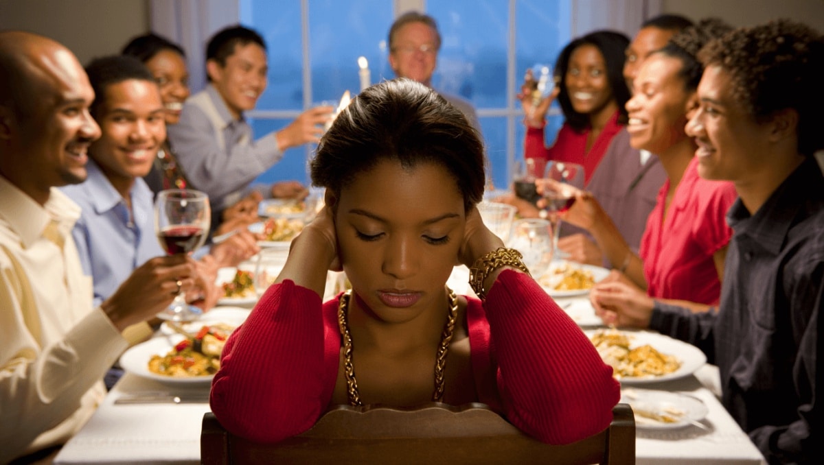 Holiday Stress: An 'Invisible Day' Could Help You Reset, Experts Say