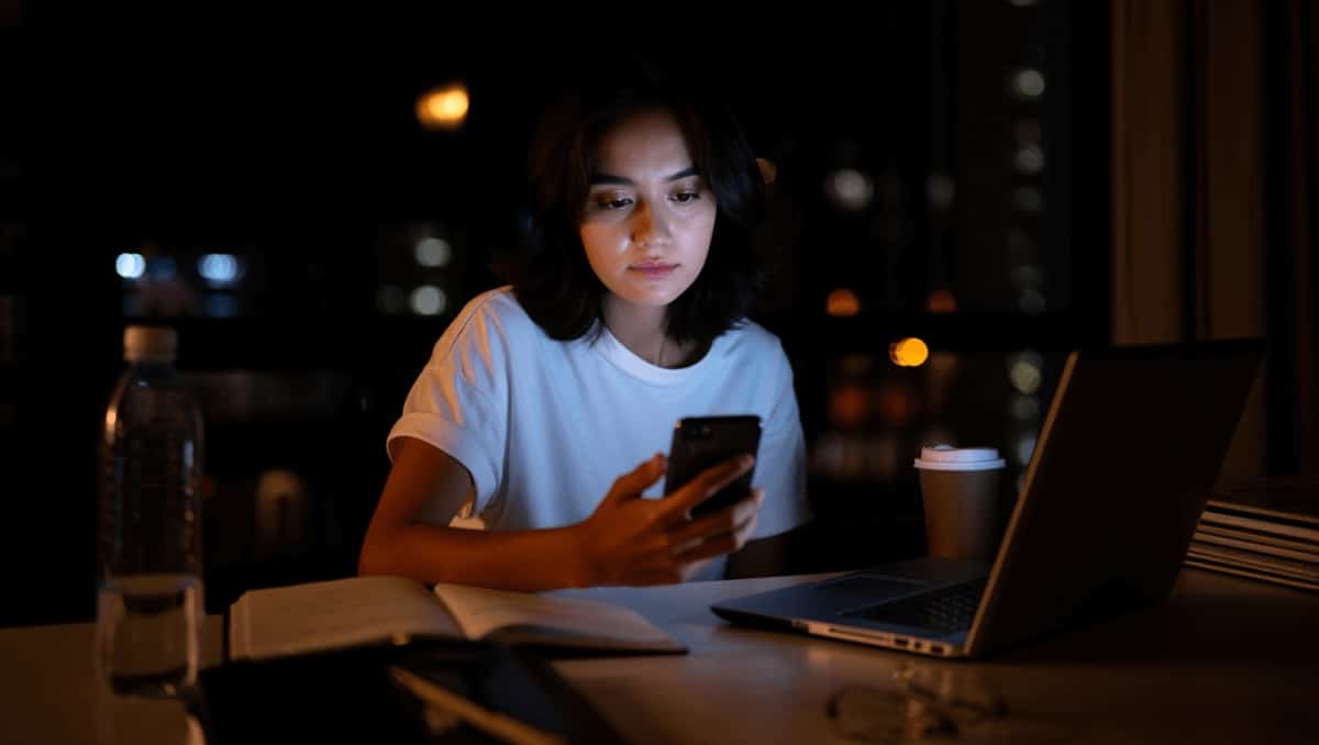 Are You a Night Owl? Your Cardiovascular Disease Risk May Be Higher