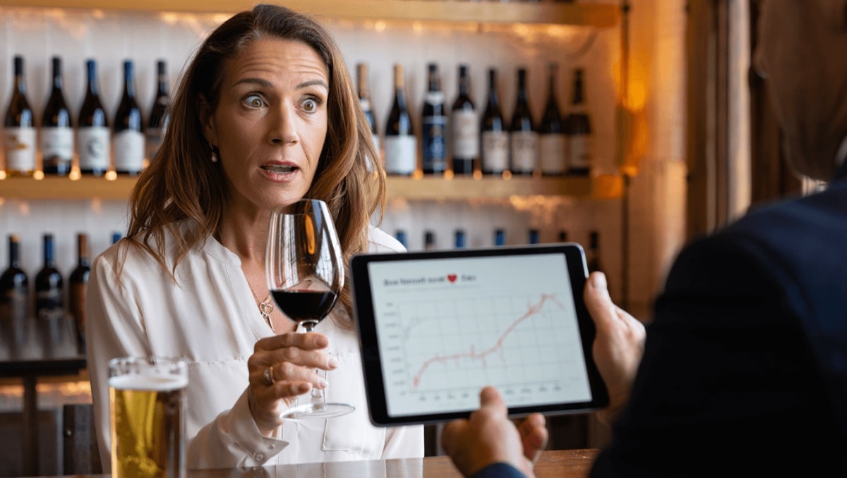 The perfect amount of wine to drink to lower your risk of dying from heart disease by 21%