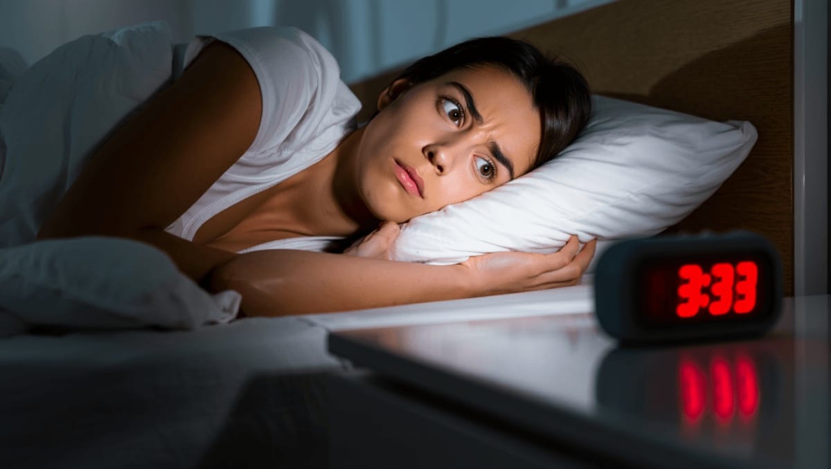 Comprendre vos réveils nocturnes entre 3h et 4h du matin